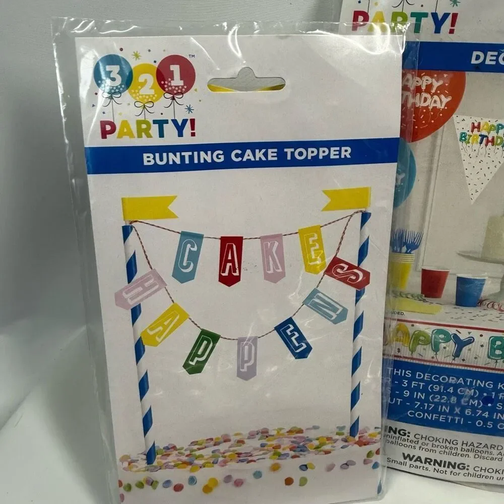 D36. Party Decorations- 5 piece birthday party decorations and plates